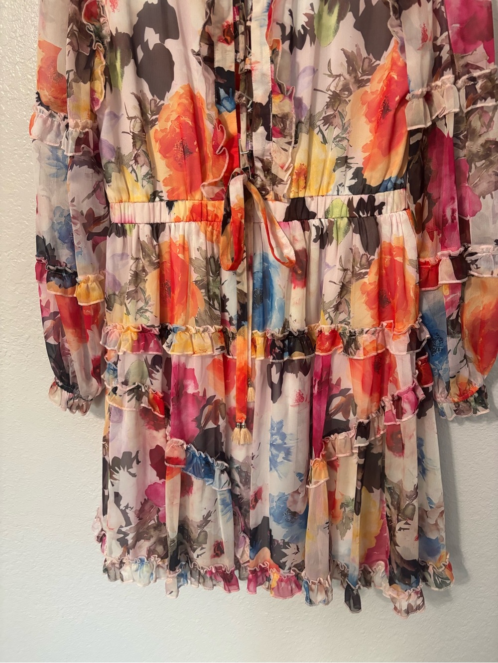 L’Atiste Plus Size Floral Tiered V-Neck Ruffle Dress - Picture 9 of 10